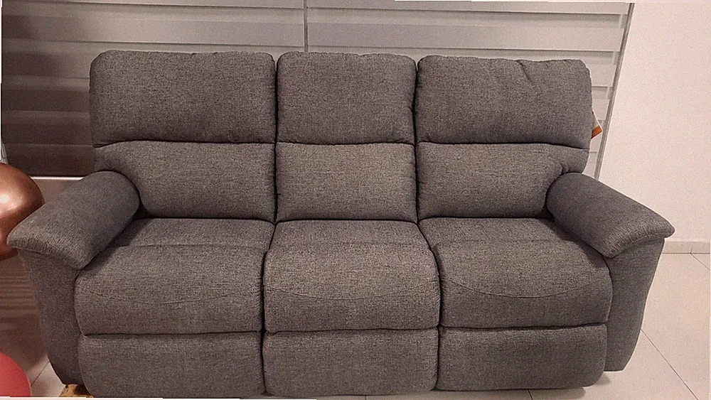 *$1250 DISCOUNT* La Z Boy sofa Brooks Power Reclining Sofa w/ Headrest & Lumbar