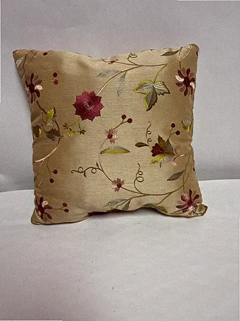 15" Throw Pillow