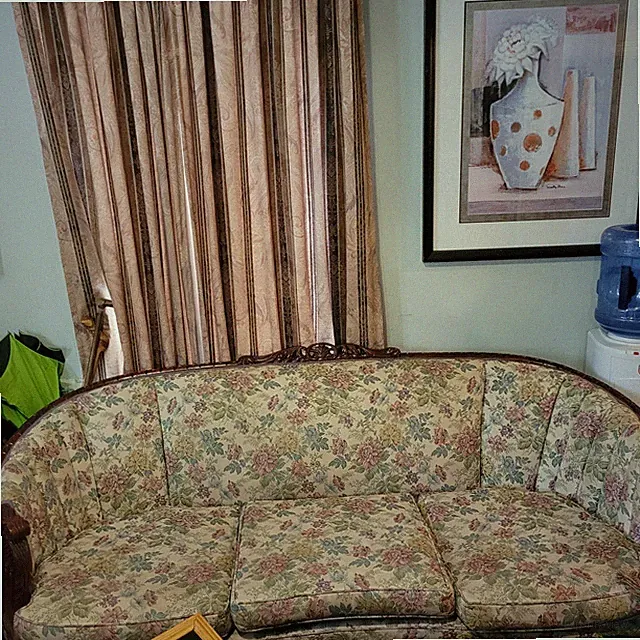 1930 Vintage Couch