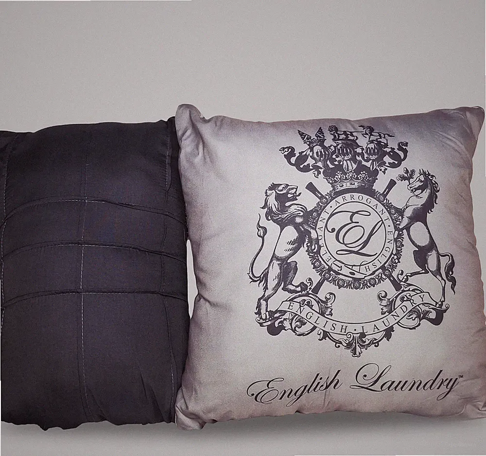 2 English Laundry Throw Sofa Bed Pillows Lion Crest Heraldic Silver & Black