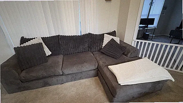 2pc Left Arm Chaise Sectional Sofa