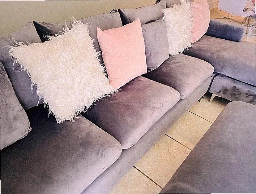 3 Pcs Suede Gray Velvet Sectional Sofa Couch Set with Ottoman Shumpert 2 Willa