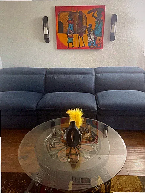 🛋️ 3-Piece Couch — Great Condition — Hardware Included Selling this 3-piece