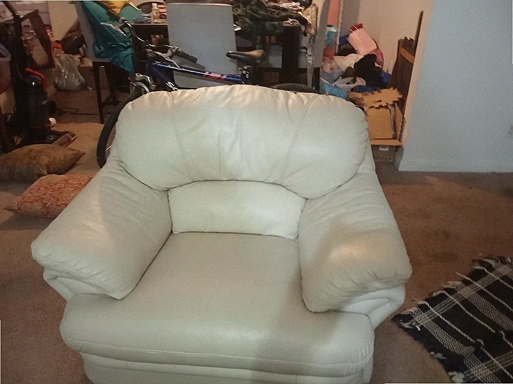 3piece Italian Leather Sofa Used But Good Condition