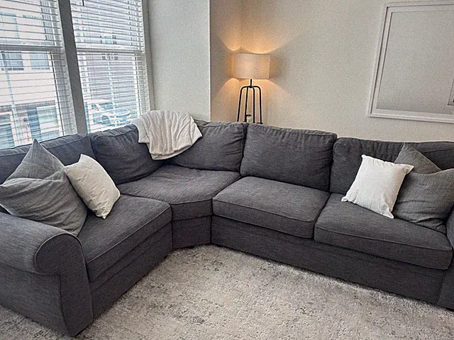 4-Piece L-Shaped Sectional (120”x88”x36”)