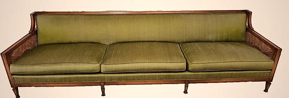 9.5 ft VIntage Italian Regency Sofa Couch Provincial Mid Hollywood Love Seat
