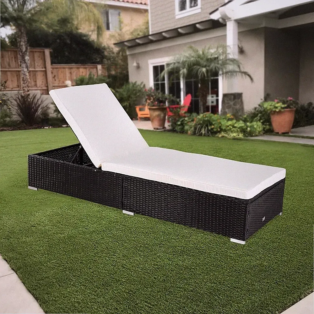 Adjustable Cushioned Rattan Lounge Chair Sofa Chaise Bed Patio Outdoor Pool Side