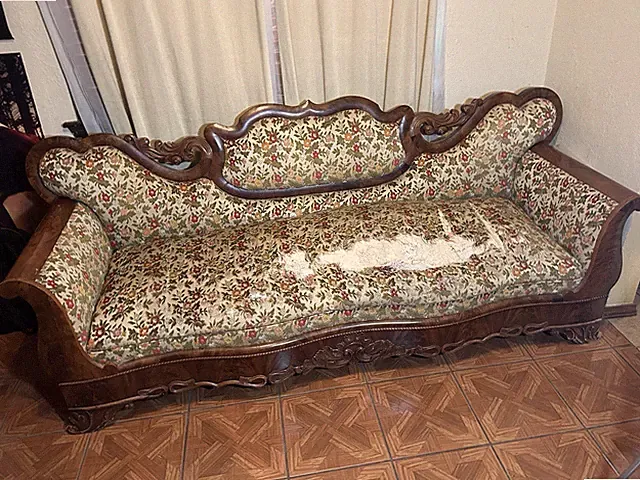 Antique Couch Beautiful Woodwork In Immaculate Condition