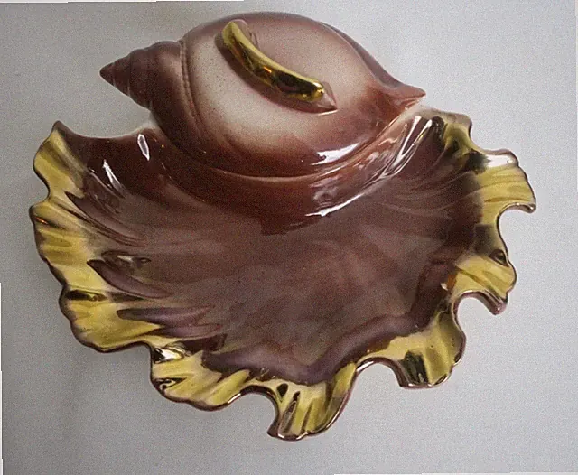 Artisian Made Seashell Dish Serving Plate Bowl Covered Section Mauve and Gold