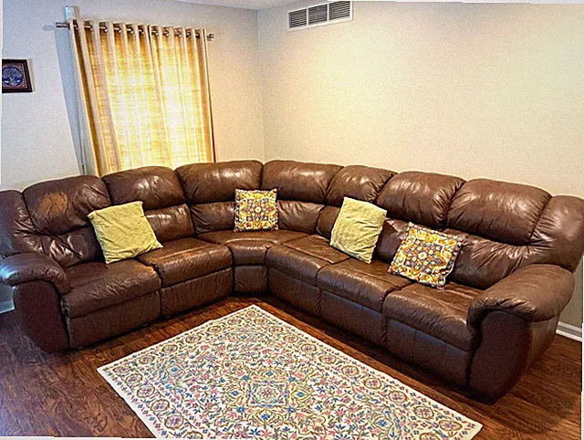 Ashley Furniture Brown Leather Reclining Sectional Sleeper Sofa Seats 7