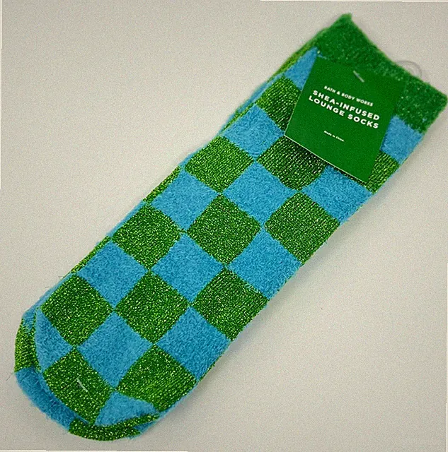 BATH & BODY WORKS BLUE GREEN CHECKERED SHEA INFUSED LOUNGE SOCKS NON SKID COZY