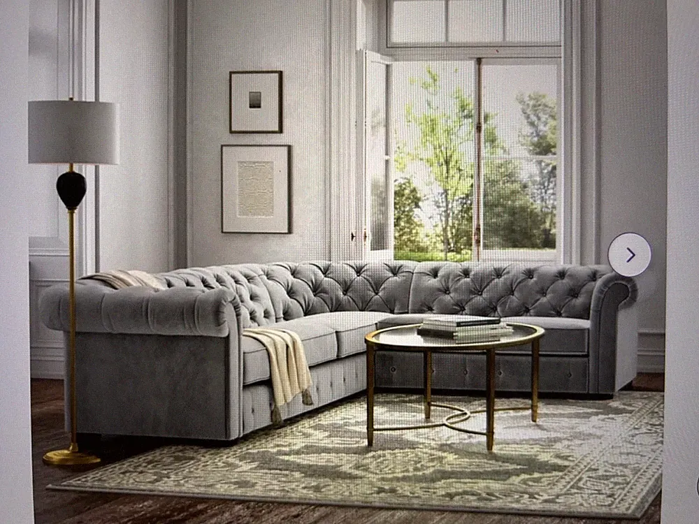 BEATIFUL LARGE SECTIONAL SOFA