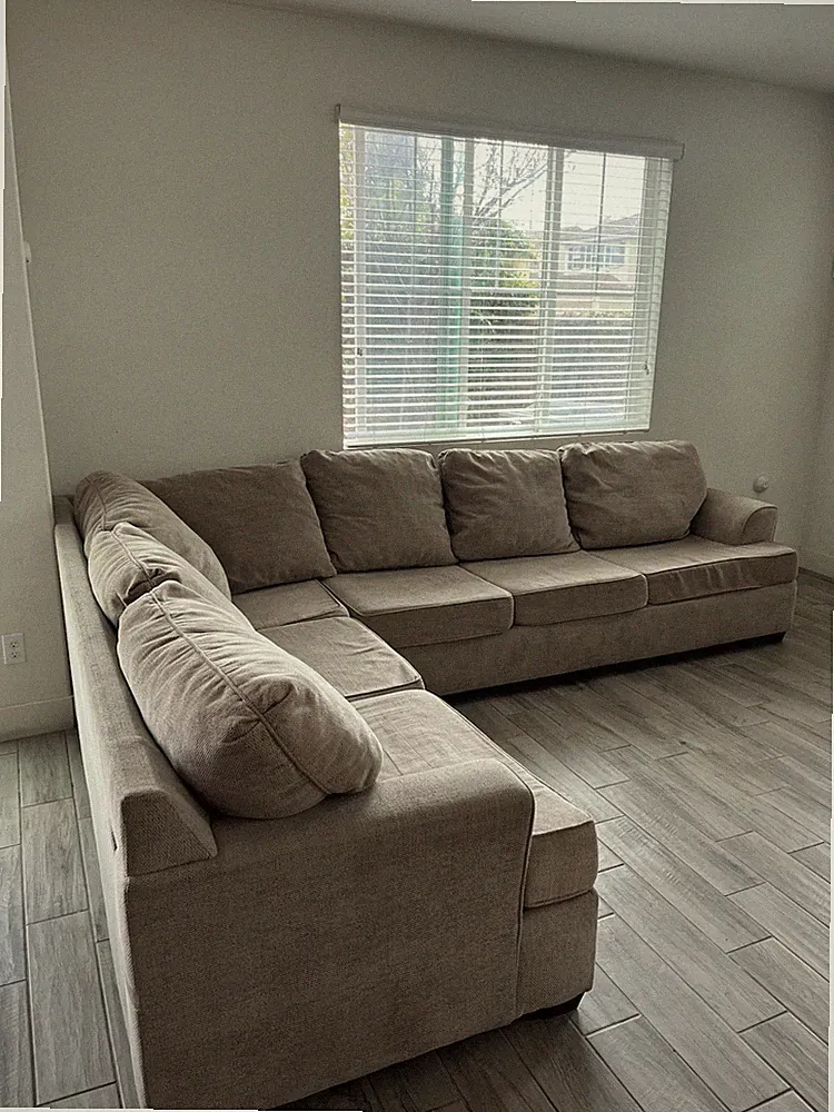 Beige Fabric L-Shaped Sectional Sofa w/ Chaise Modern Solid 6-Seat 115x110
