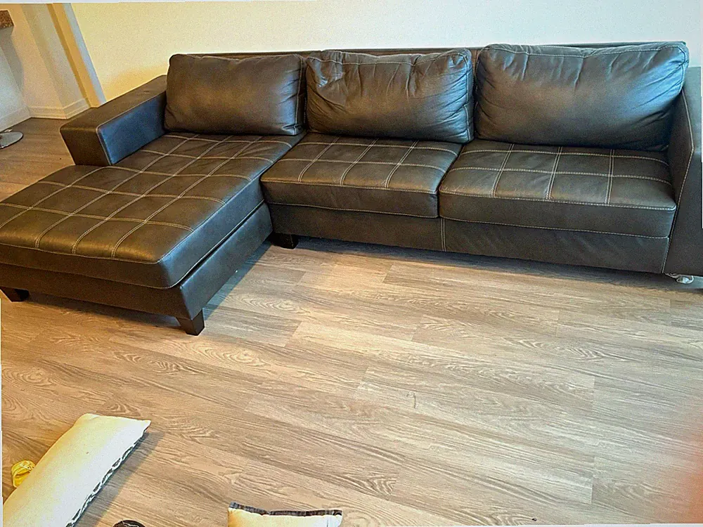 Black Leather Sectional Sofa w/ Chaise, High Back, 3-Seat