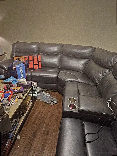 Black Leather Sectional Sofa with Cup Holder, Pillow Top Arms, Cushioned Back