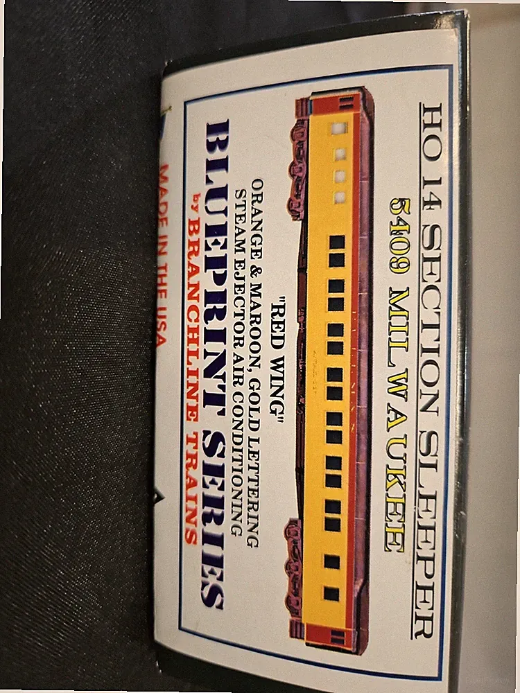 Branchline HO 14 Section Sleeper 5409 Milwaukee "RED WING" UNOPENED KIT