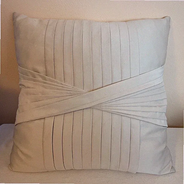 Couch Bed Pillow Beige Color Decorative Zip Removable Cover 18" x 18"