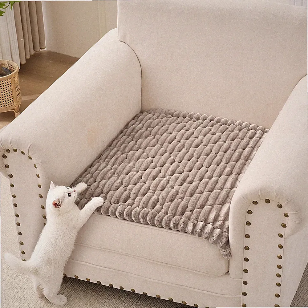Couch Cover for Dogs Non Slip Washable Sofa Protector for Pets Pet-Friendly