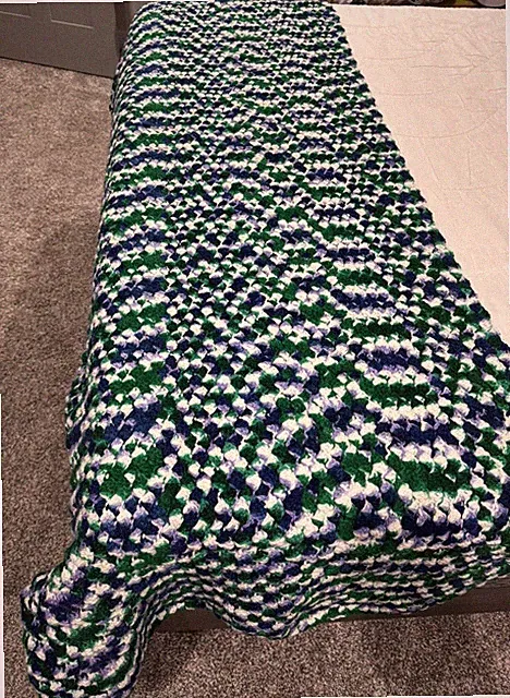 Crocheted Vintage Bed Runner Afghan Heavy Weight 90"x34" Couch Cozy Bed Scarf