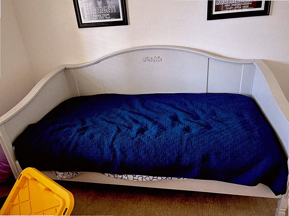 Day Bed Pottery barn