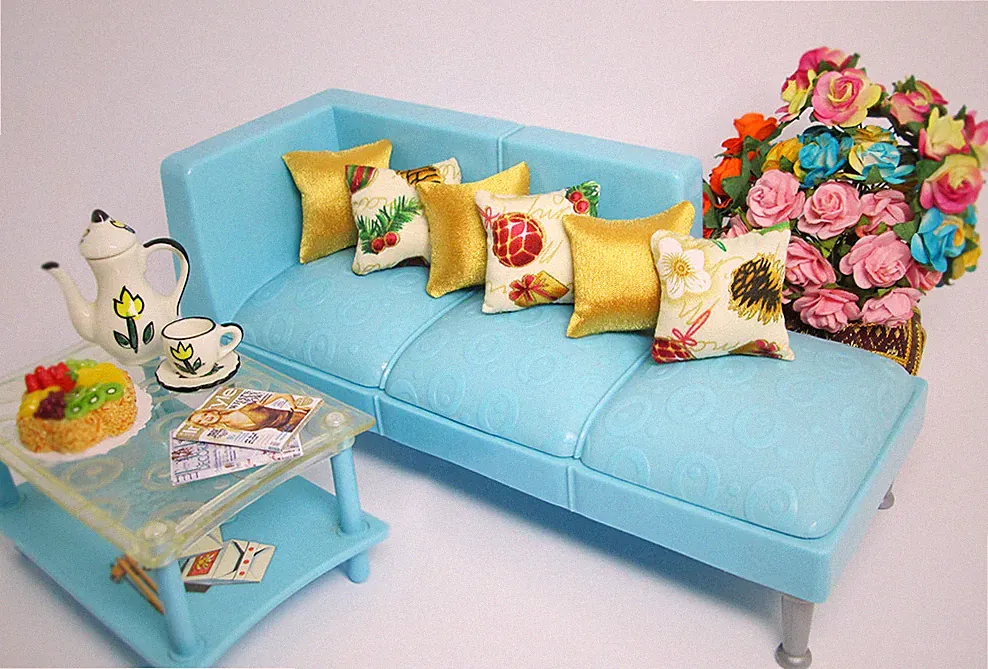 Dollhouse Miniature 6 PCS Christmas & Silk Pillow Cushions For Sofa Bed 1/12 Toy