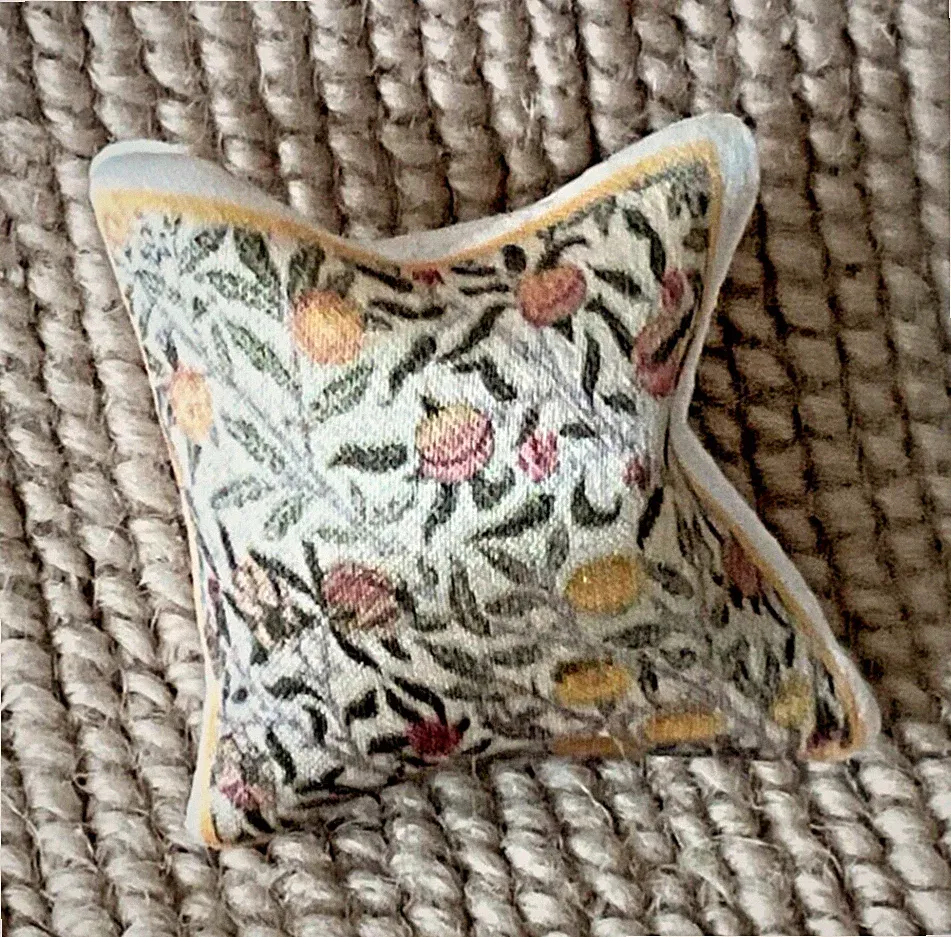 Dollhouse Miniature Pillow Bed Sofa Chair Cushion Printed Silk 2387 Fruit