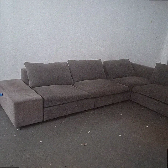 Eilersen Modern Gray Sectional Sofa