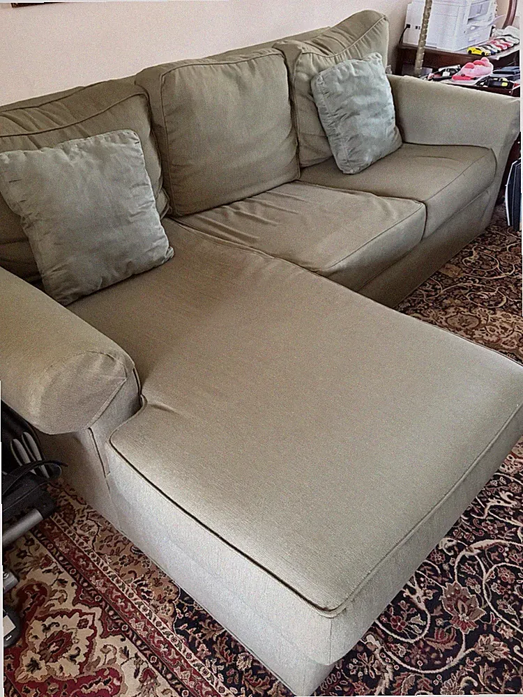 Ethan Allen Couch Sofa Mint Green Sectional 120 "L x 40” W x 36” Pick up CT