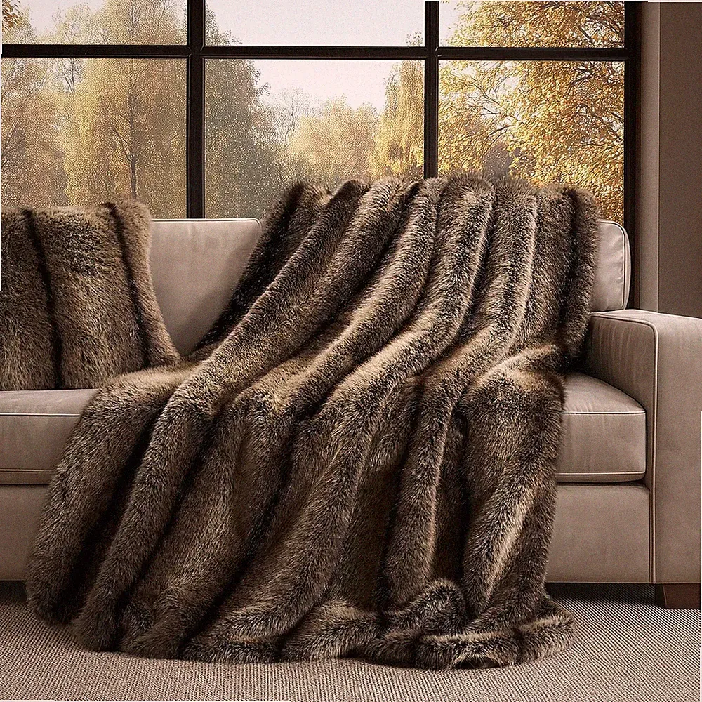 EVERGRACEHOME Faux Fur Throw Blanket 60"x80" Plush Reversible Velvet Sofa Bed