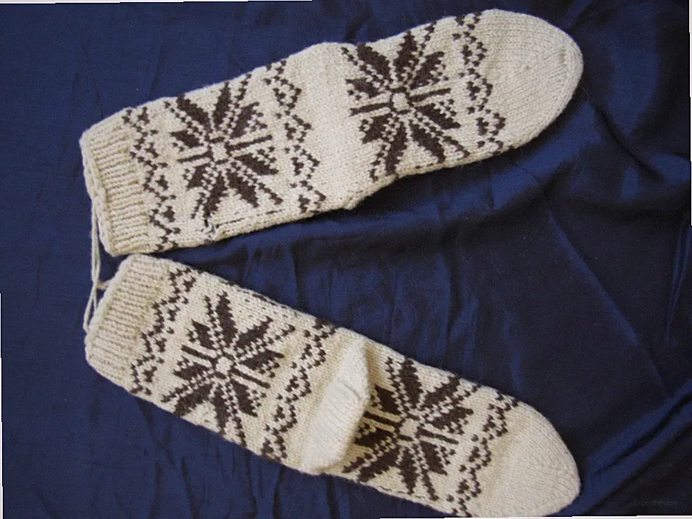 Fair-trade Handmade Hand Knitted Wool Folk Socks Sofa Bed Welly Socks vintage