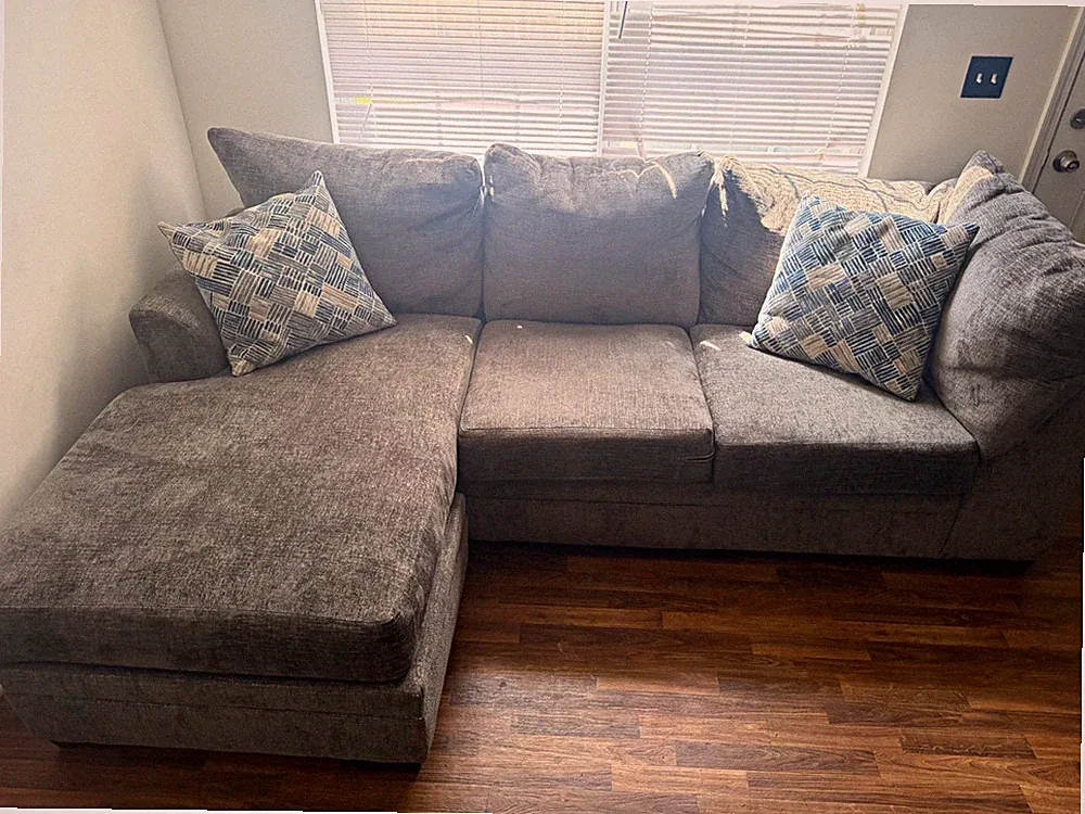 Gray Fabric Sectional Sofa w/ Chaise, Track Arms, Cushion Back, 3-Seat