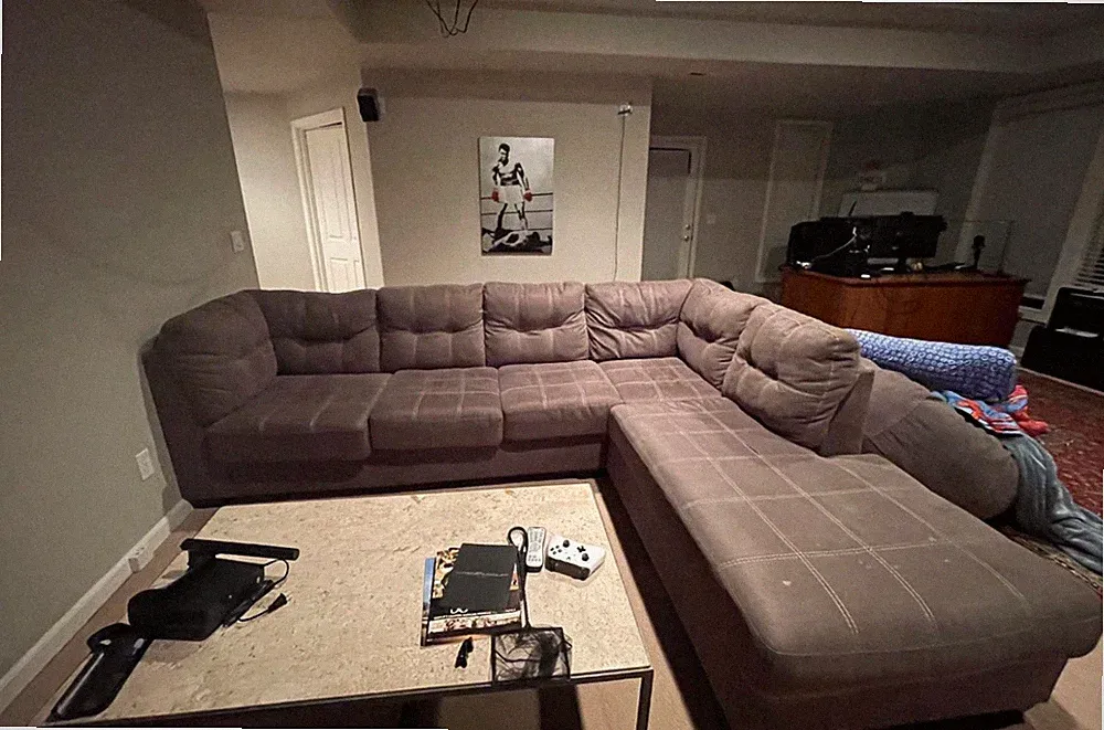 Gray L-Shaped Tufted Sectional Sofa w/ Chaise, Denim Upholstery 115x89