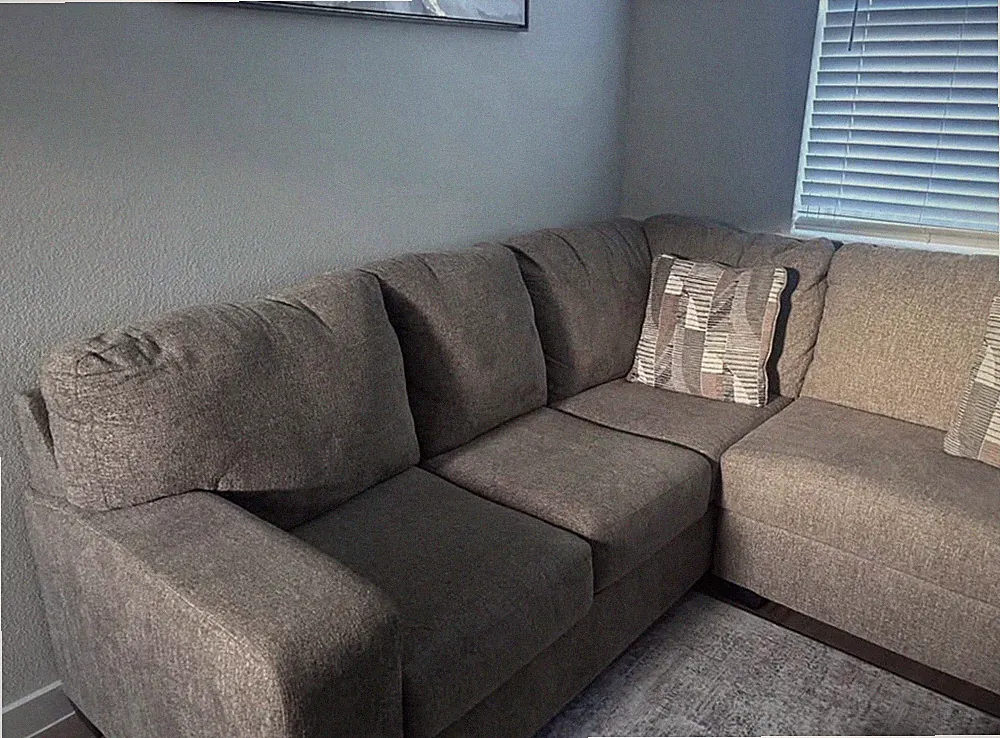 Gray Sectional Sofa Classic Round Arms High Back 4-Seater Wood Frame Polyester