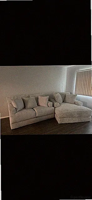 Gray Velvet Sofa Set 3-Seat Sectional w/ Right Chaise & Cushions