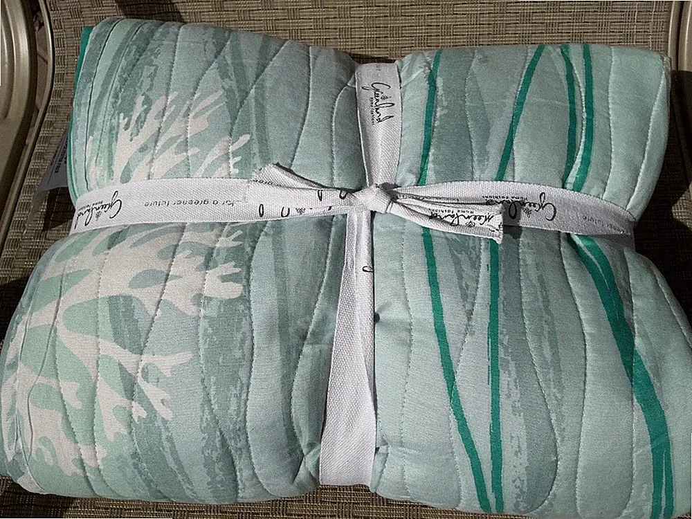Greenland Home Fashions Maui Coastal Loveseat Protector, 103" x 76"
