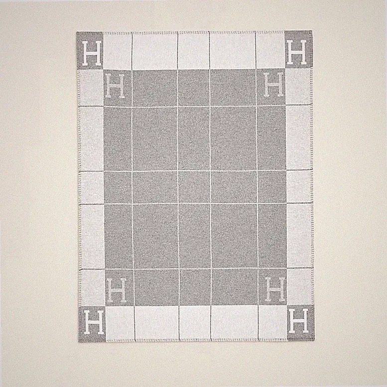Hermes Throw Blanket Avalon Ⅲ Gray Plaid Wool Cashmere Sofa Bed Cover Auth New