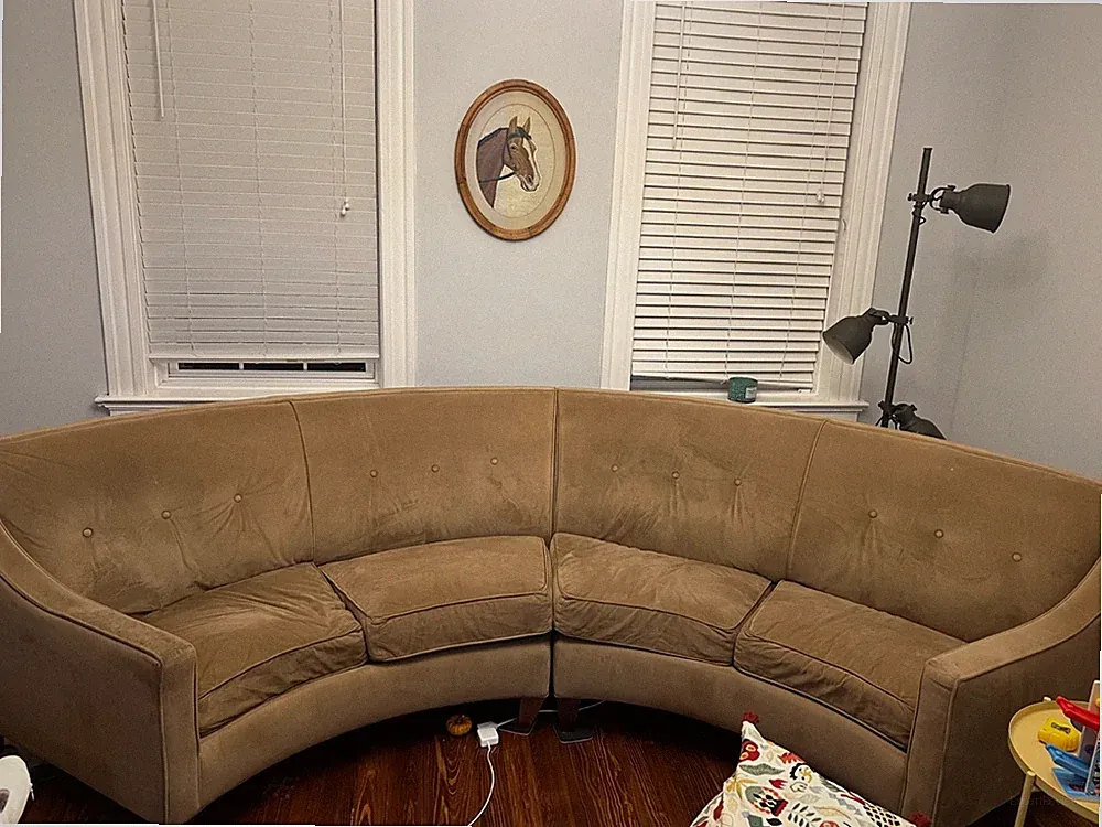 HW Home Capri Sectional Sofa