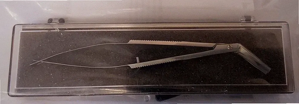 Integra Jarit 360-181 Castroviejo Corneal Section Scissors - Left, 4-1/8"