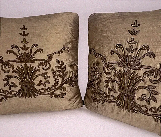 John Richard Pair 2 Silk Pillows Hand Applied Metallic Bullion Embroidery 18x18