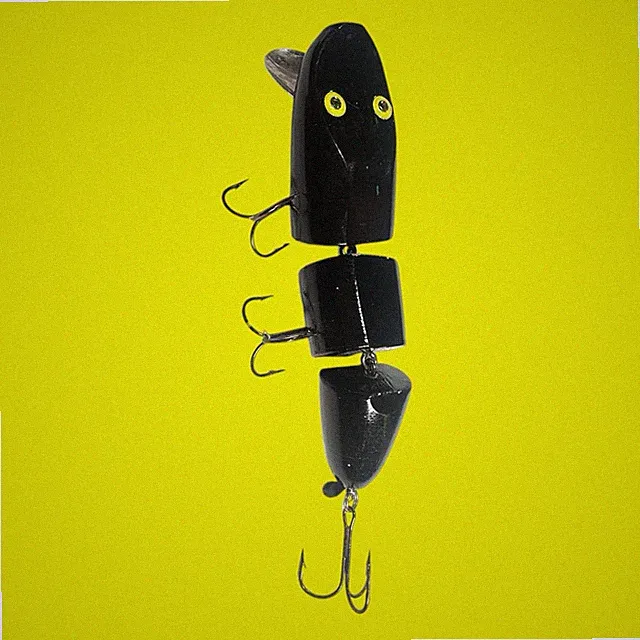 Jointed Black Wood Muskie Pike Lure 7 In Oval Metal Lip 3 Section 4 Treble Hooks