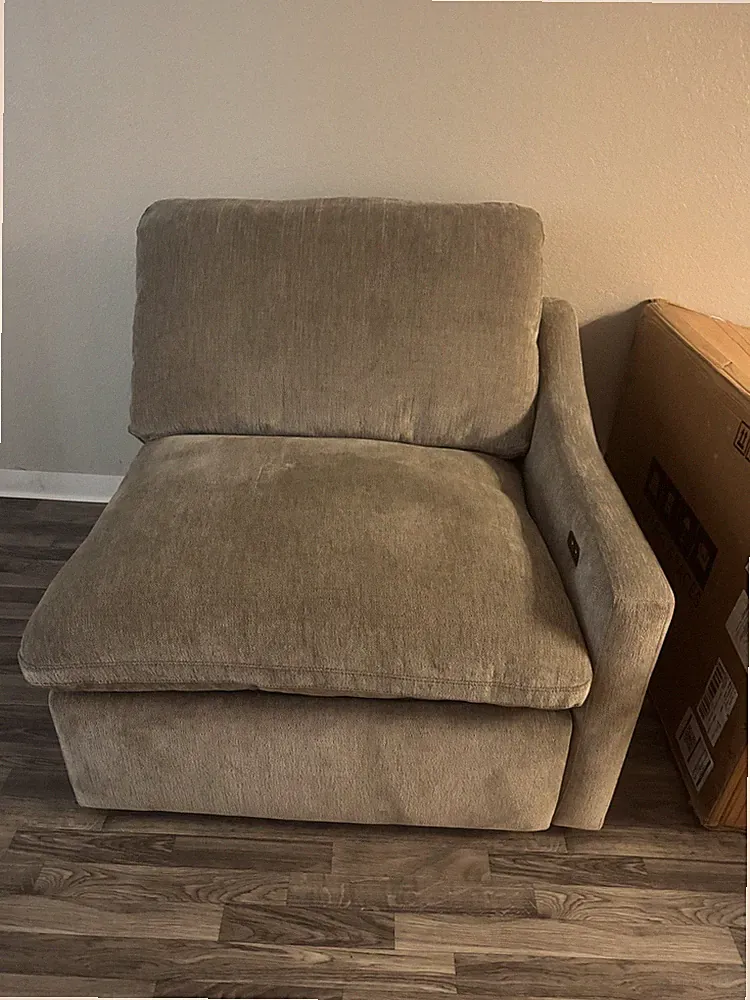 Kennedy Mocha Right-Arm Facing Power Recliner Modular Sectional Sofa USB Chair