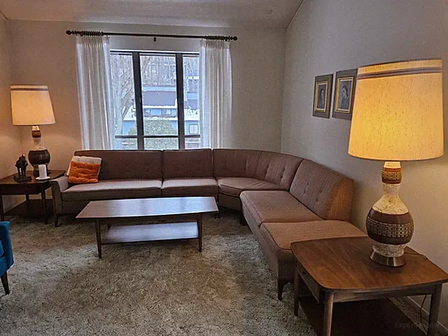 Kroehler Mid-Century Modern Walnut Sectional Sofa – Vintage MCM Couch