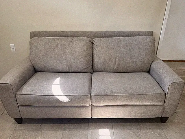La-z-boy Edie duo Beige Reclining 2 Seat Sofa/Couch