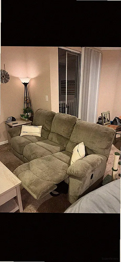 La-Z-Boy Hayes reclining sofa
