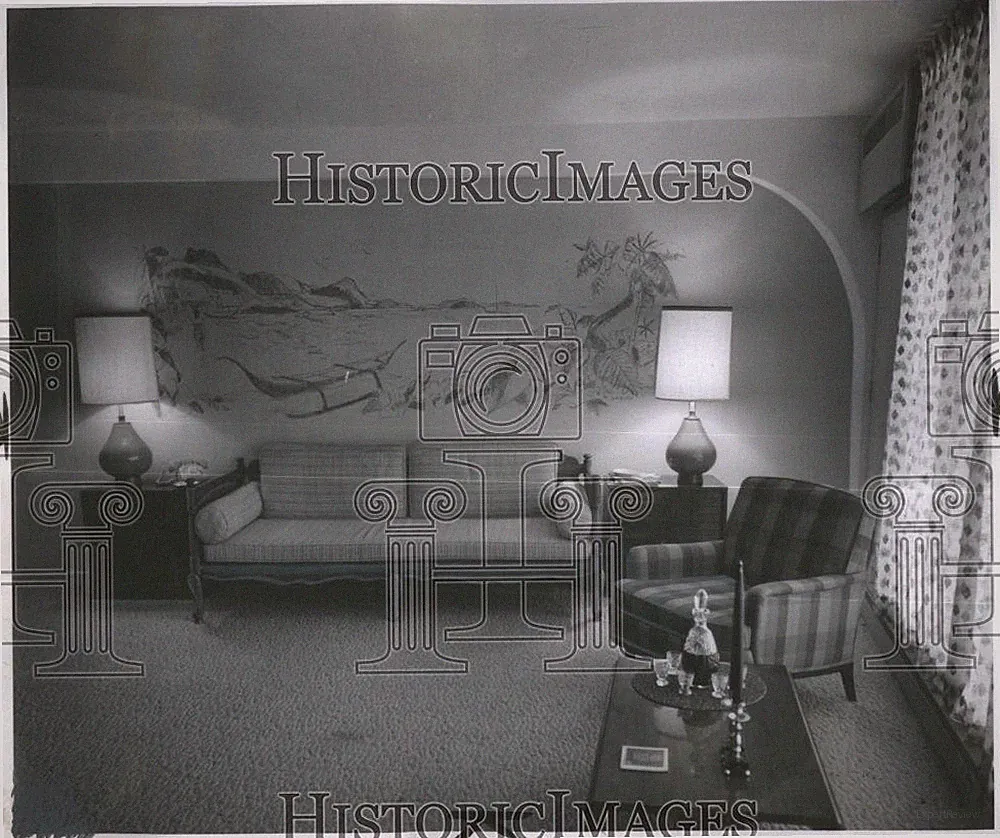 LARGE 1962 Press Photo French Provincial Sofa Bed, Mural, Mustard Lamps