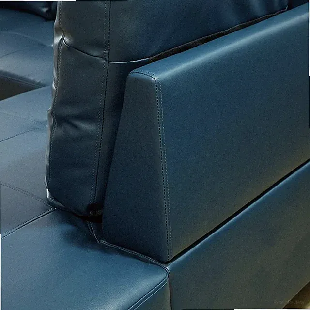 Lifestyle Furniture Biscuits Right-Facing Sectional & Ottoman in Forest Green