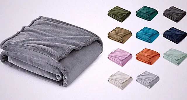 Lightweight Fleece Blanket - Soft Cozy Microfiber for Sofa, Bed, Camping, Travel