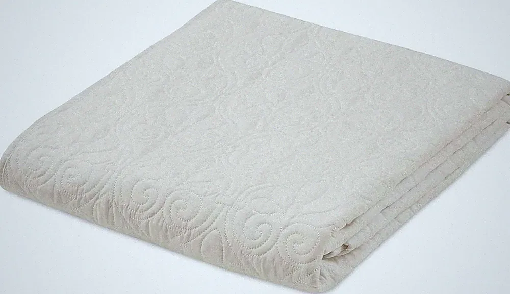Luxe Quilted Throw Blanket - Damask Stitching Design, Cotton Filled Spread, Ultr