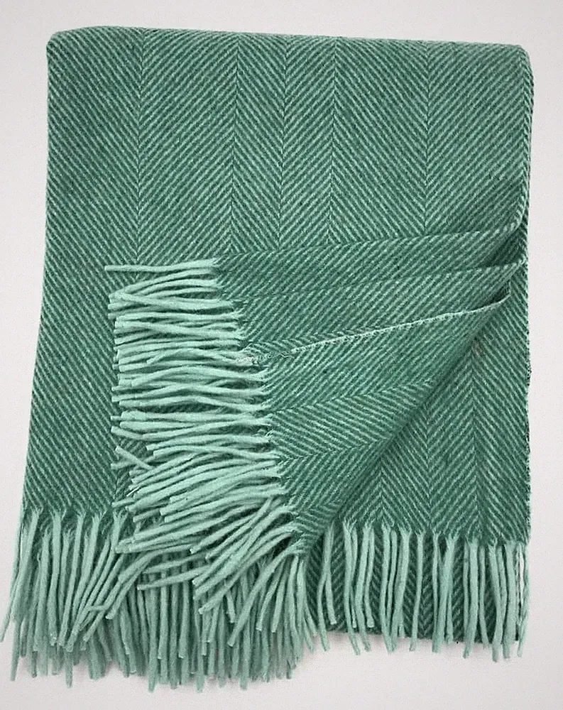 Luxurious Wool Herringbone throw blanket with fringes Bed, Sofa, Picnic, Travel