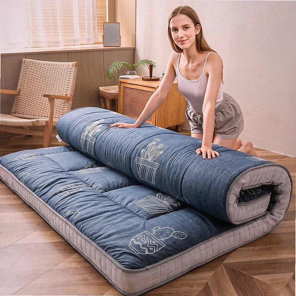 Maxyoyo A04-Series Queen Futon Mattress Grey Cactus Pattern